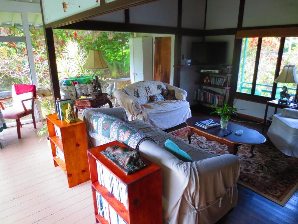Maureen'S Bed And Breakfast Hilo Dış mekan fotoğraf