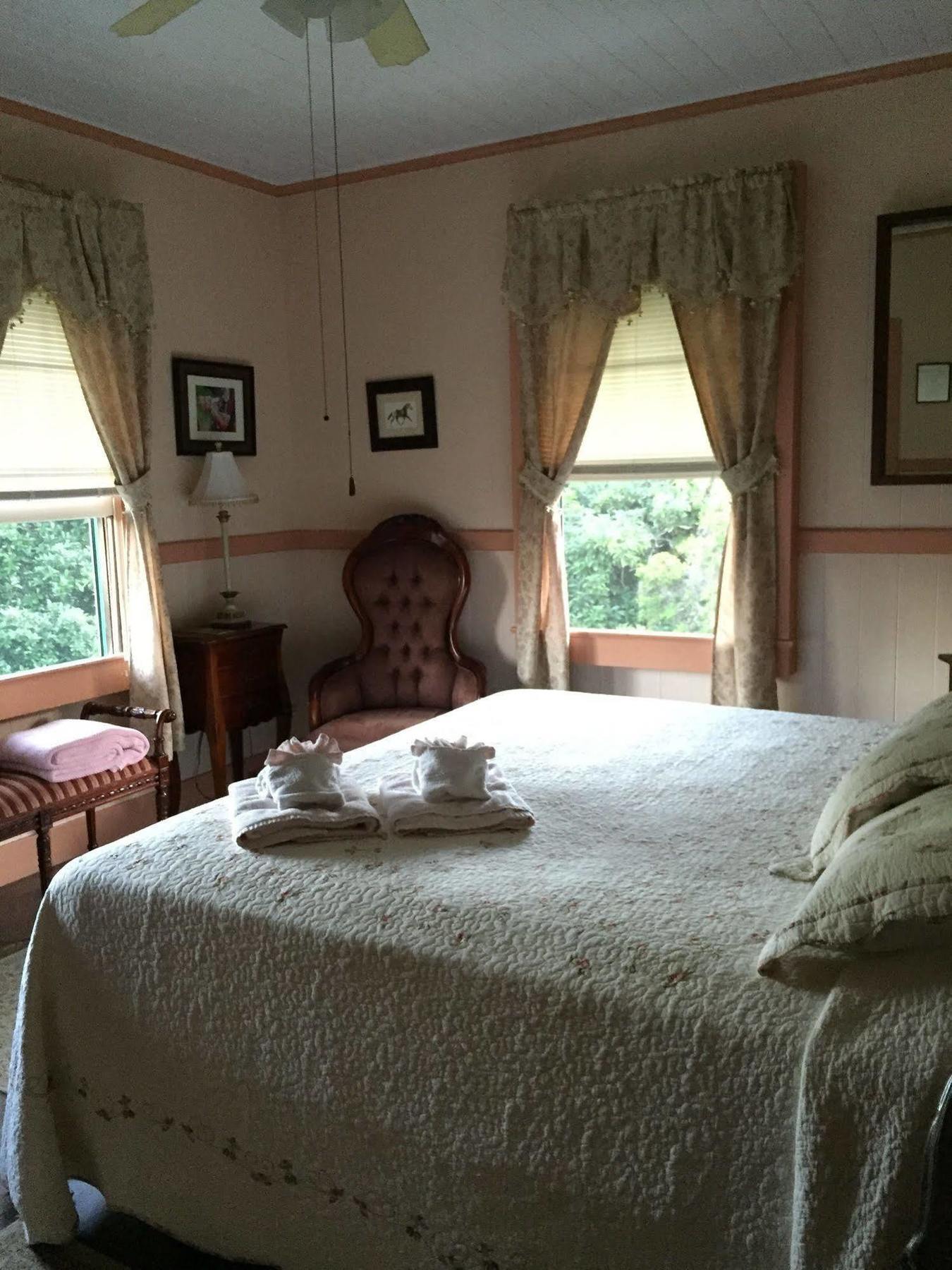 Maureen'S Bed And Breakfast Hilo Dış mekan fotoğraf