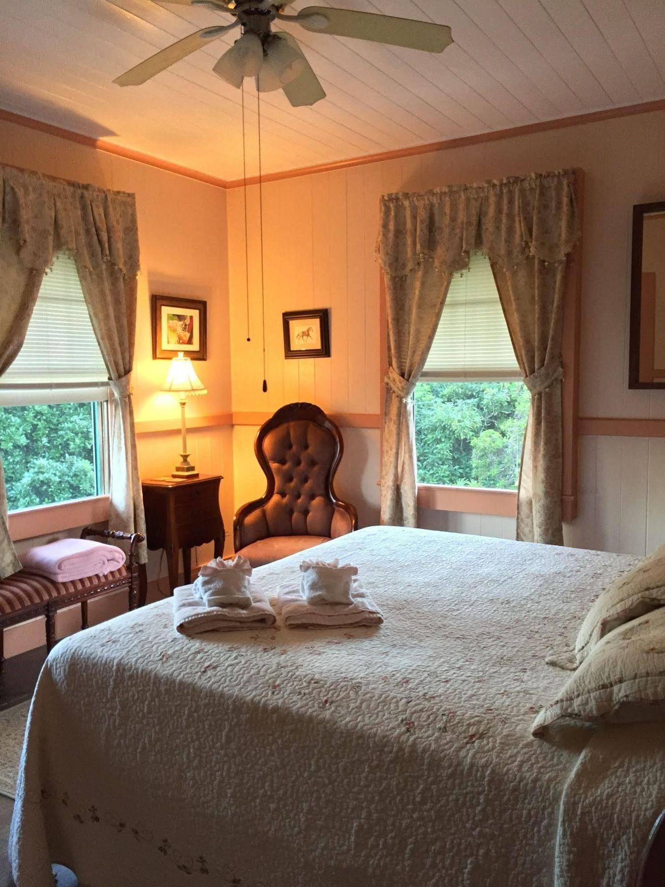 Maureen'S Bed And Breakfast Hilo Dış mekan fotoğraf
